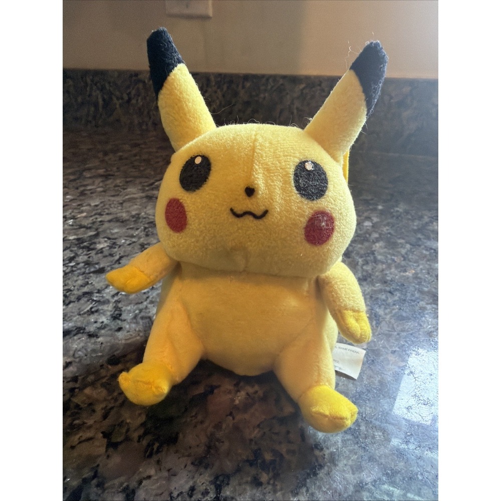 Pokemon Vintage Yellow Pikachu Plush Nintendo 1995 1996 1998 Stuffed Animal A8